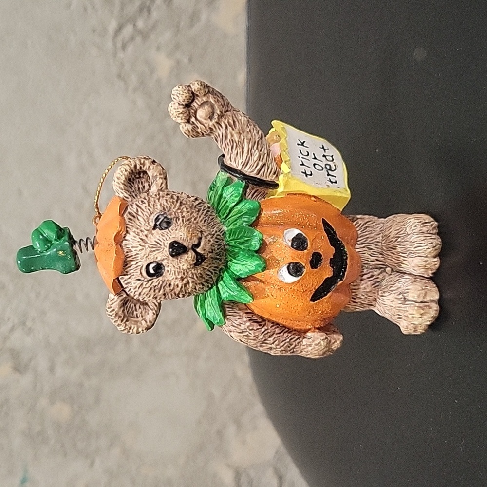 Claire's 1997 Vintage Jack-O-Lantern Bear Ornament.